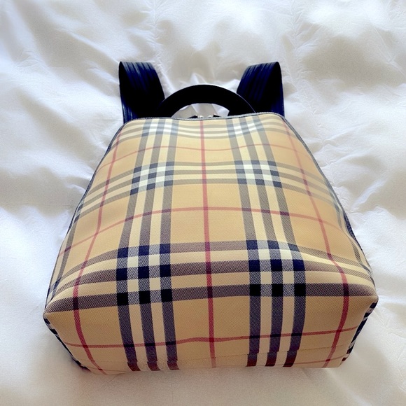 BURBERRY LONDON Nova Check Plaid Backpack MEDIUM SIZE - Picture 2 of 14